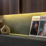 Konukevi Fontart Tritone