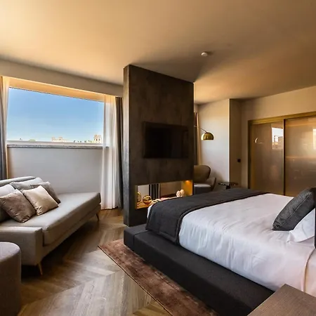 Fontart Tritone 4*