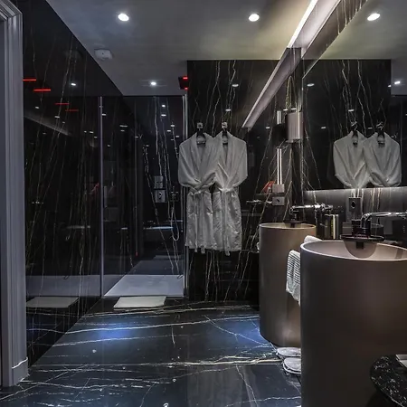 Fontart Tritone Affittacamere 4*